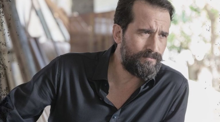 σασμος τασος νουσιας