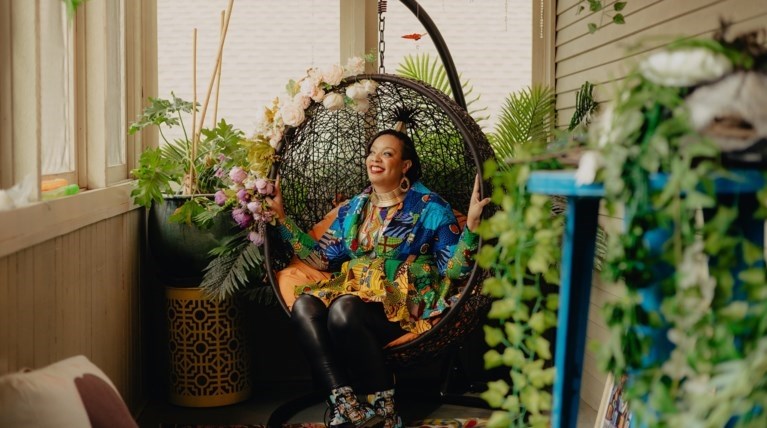 Γυναίκες αφιέρωμα