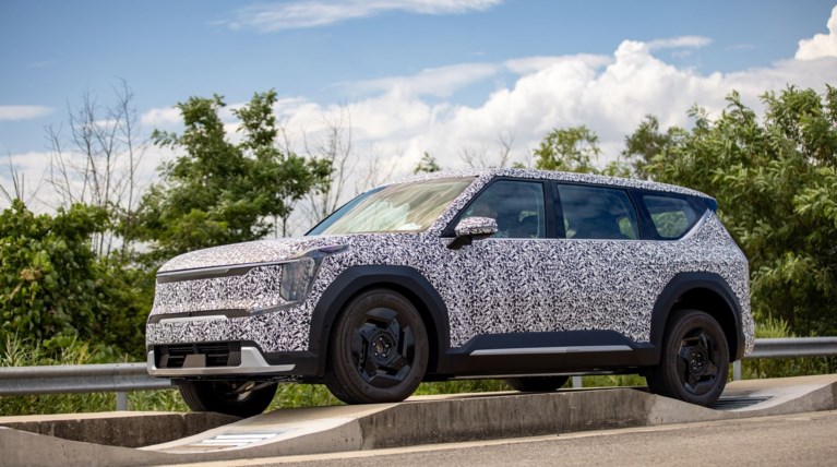 Kia EV9 Suv Test