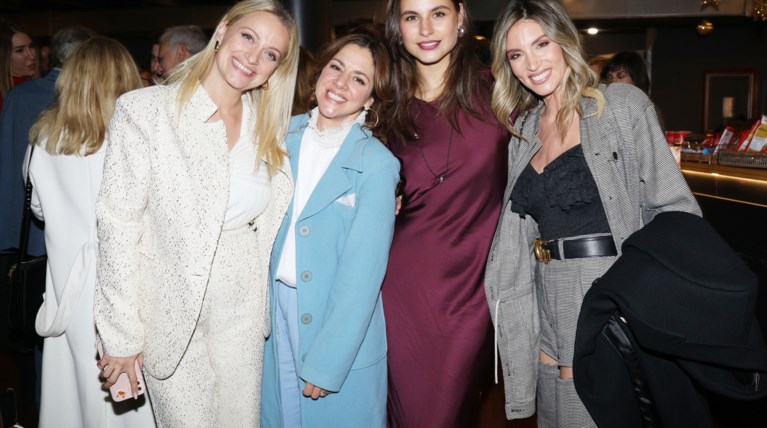 Αθηνά Οικονομάκου