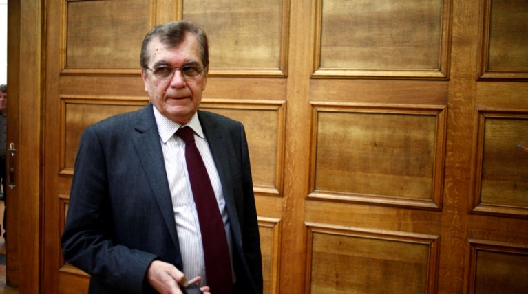κρεμαστινός