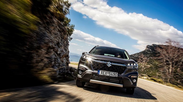 Suzuki S Cross
