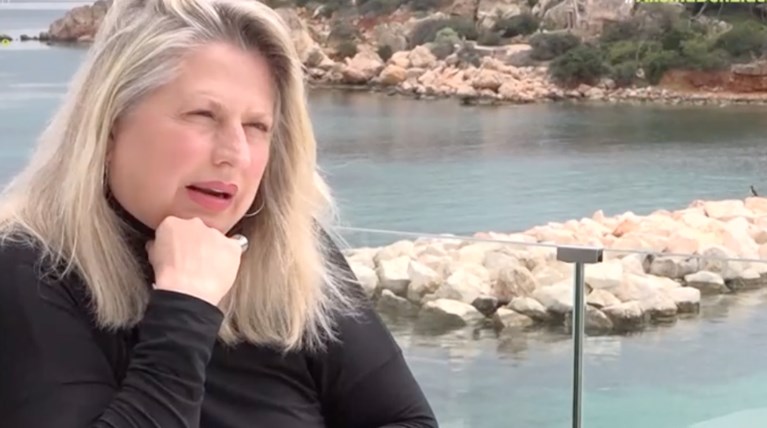 Σάντρα Βουτσά