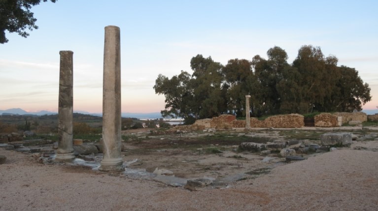 Αναστήλωση Κιόνων