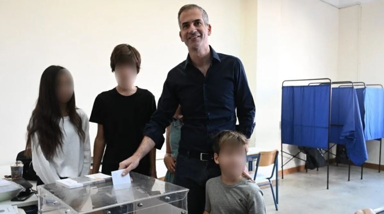 Κωστας μπακογιάννης