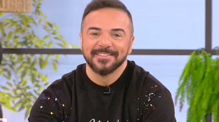 Τριαντάφυλλος