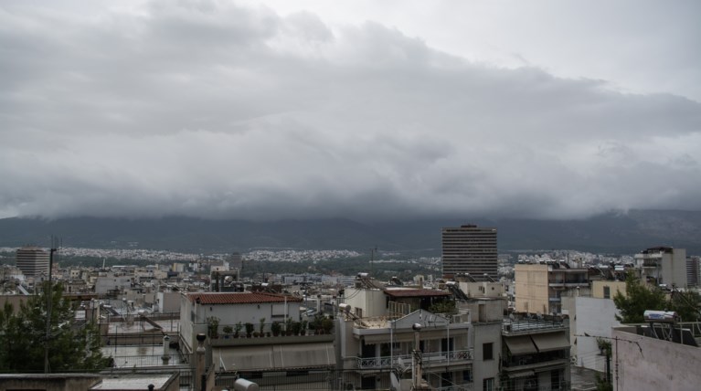 Συννεφιασμένη Αθήνα