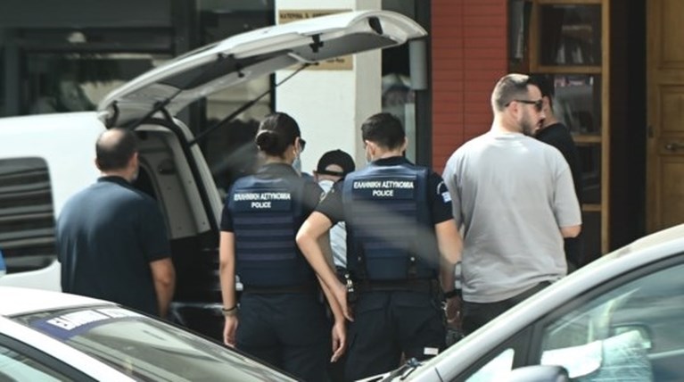 ΔΟΛΟΦΟΝΙΑ ΝΕΑ ΣΜΥΡΝΗ