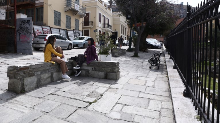 νεες γυναικες