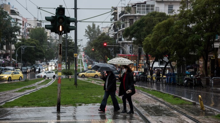 αθηνα βροχη