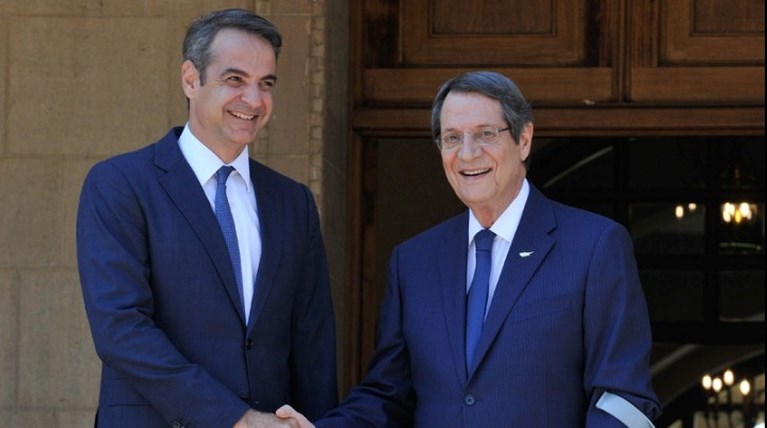 μητσοτακης αναστασιαδης