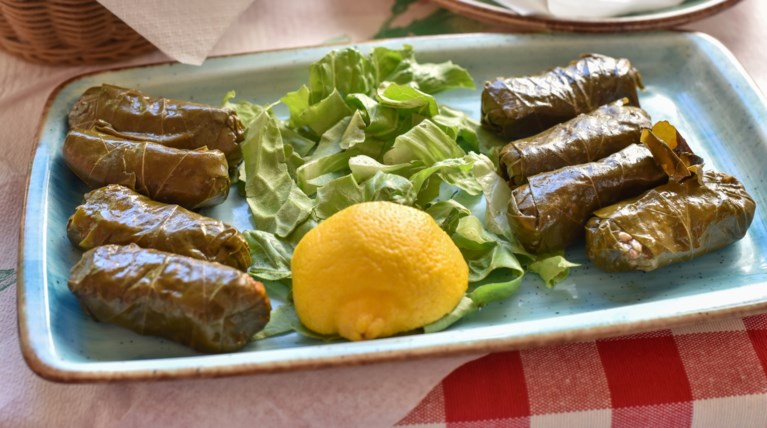ντολμαδεσ
