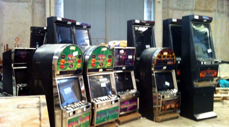 Μαγαζί με φρουτάκια