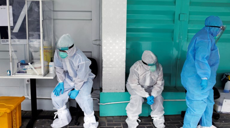 Γιατροί Κορονοϊός Προστατευτικές στολές