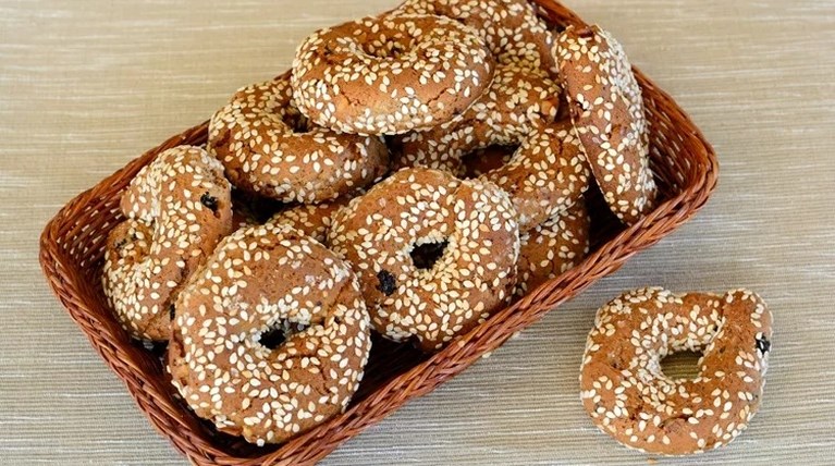 μουστοκουλουρα