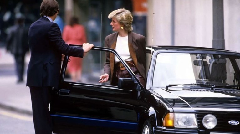Νταίάνα Ford Escort