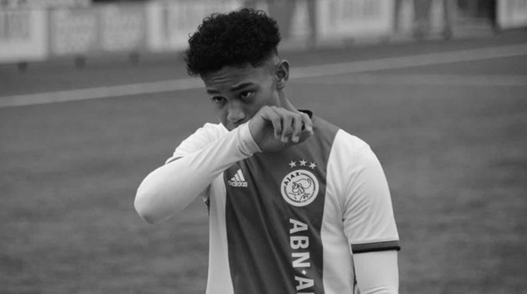 αγιαξ ποδοσφαιριστης