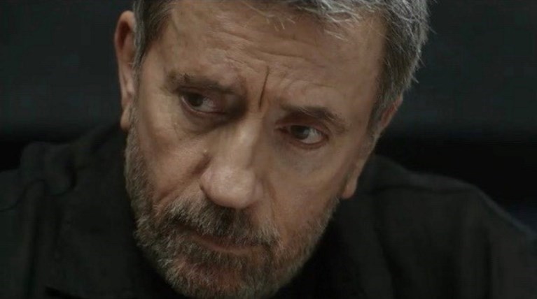 Κάνε ότι κοιμάσαι