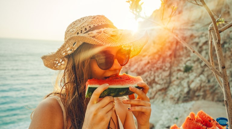 woman snack summer