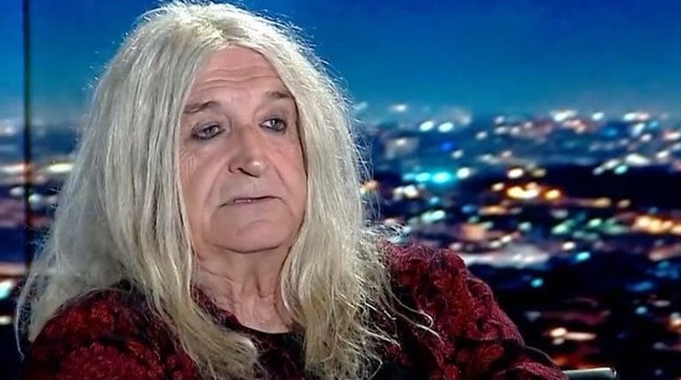 Νίκος Καρβέλας