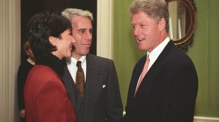 ΚΛΙΝΤΟΝ ΕΠΣΤΑΪΝ ΜΑΞΓΟΥΕΛ