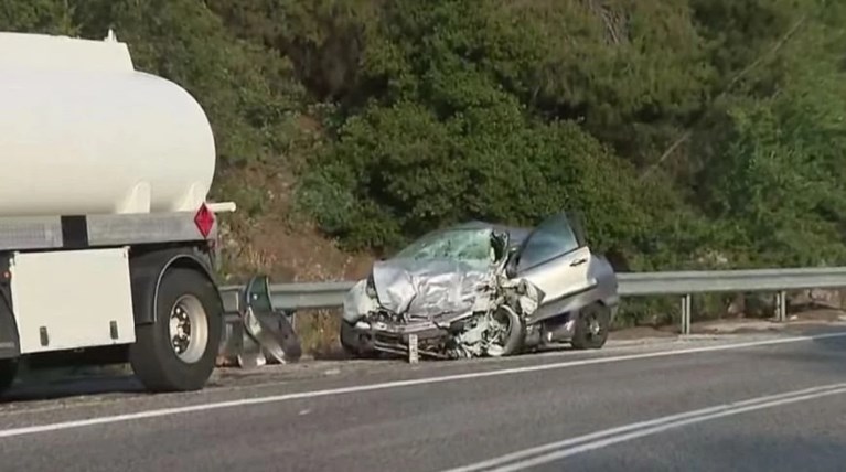 μανδρα