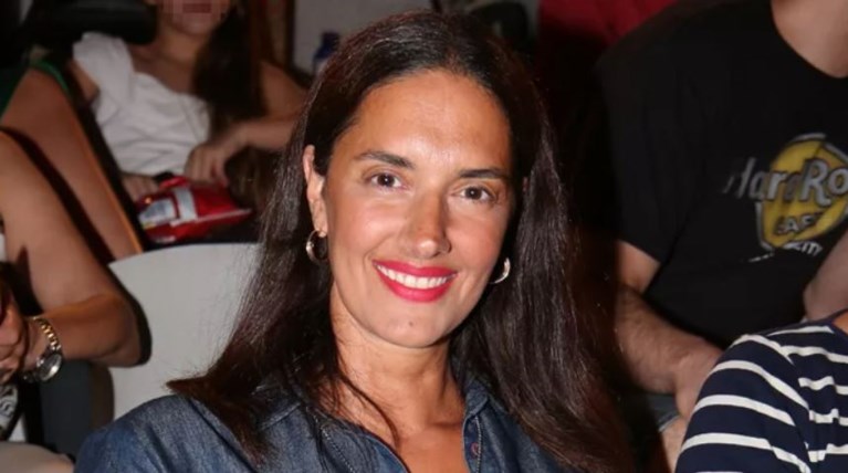 Νόνη Δούνια