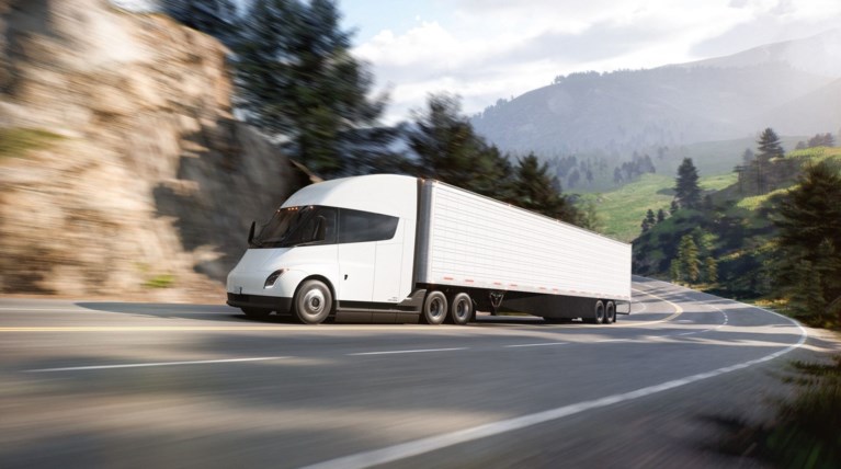 Το ηλεκτρικό φορτηγό Tesla Semi