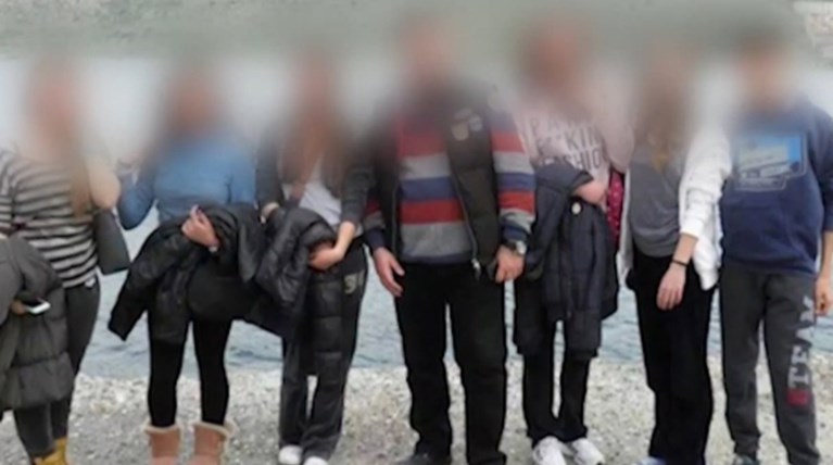 ΚΑΘΗΓΗΤΗΣ ΑΛΙΜΟΣ