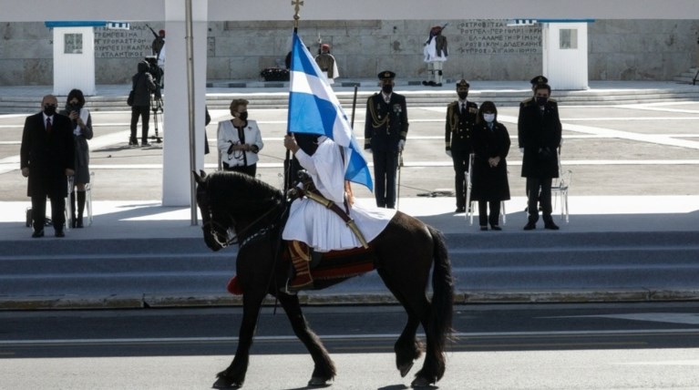 Αλογο παρέλαση