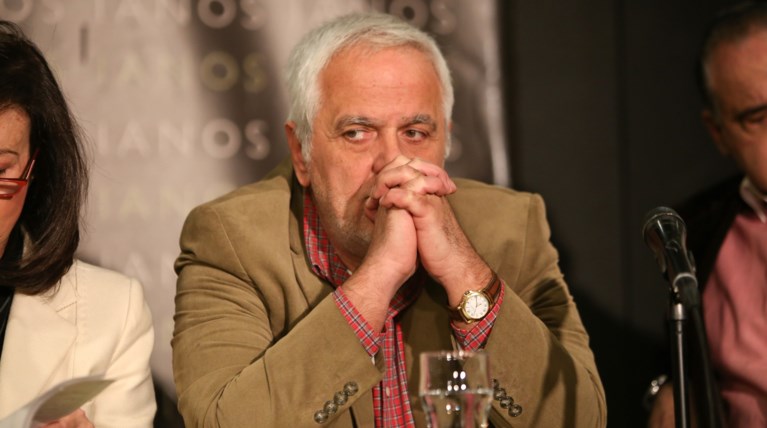 Πάσχος Μανδραβέλης
