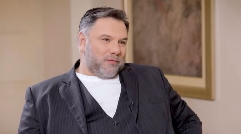 Γρηγόρης Αρναούτογλου