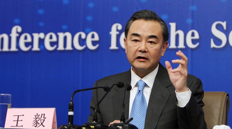 Εκκληση για αυτοσυγκράτηση έκανε και η Κίνα για την αντιμετώπιση της κρίσης στην Ουκρανία