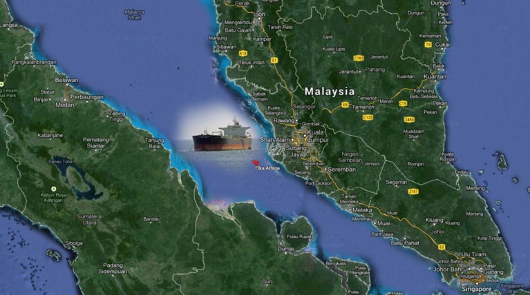 Ελληνικό πλοίο ψάχνει το Boeing στη Μάλακα