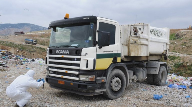 Συλλήψεις για νοσοκομειακά απόβλητα στον ΧΥΤΑ