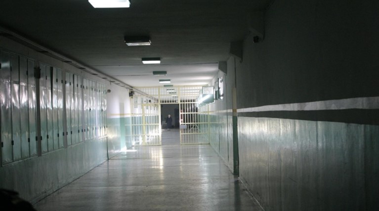 Με δικαστικό βούλευμα «αθώοι» οι σωφρονιστικοί στο Μαλανδρίνο