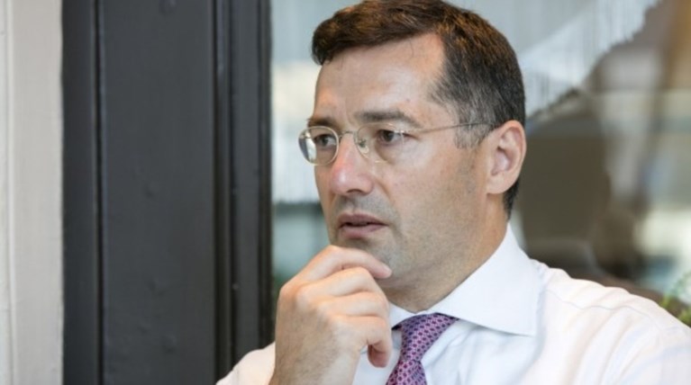 Στέλεχος της Pimco: «Η Ελλάδα έχει σωθεί, αλλά  με υψηλό τίμημα για τον λαό»