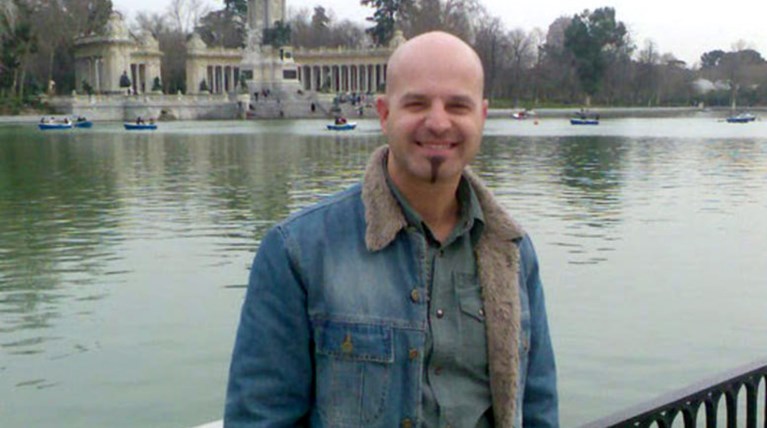 Διεθνές ενδιαφέρον για τον κουρέα της Κέρκυρας