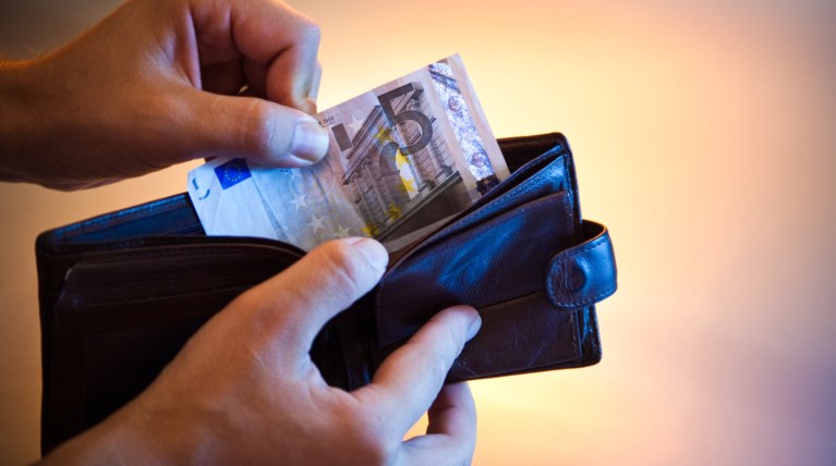 Σε ποια επαγγέλματα θα γίνεται παρακράτηση 20%