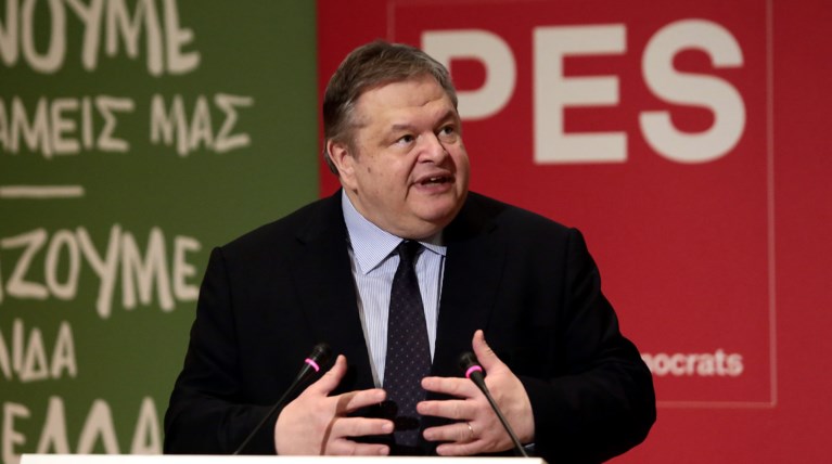 ΠΑΣΟΚ: «ή Ελιά ή περιπέτειες για τη χώρα»