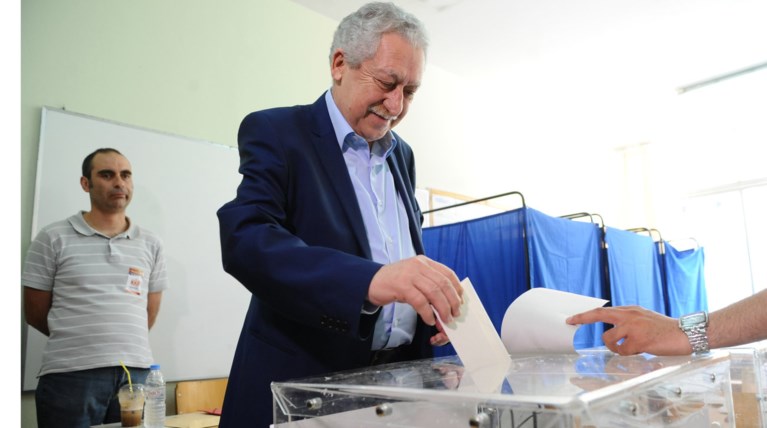 Η παραίτηση Κουβέλη διχάζει τη ΔΗΜΑΡ
