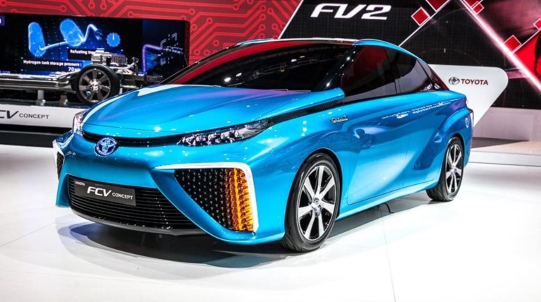 Το πρώτο υδρογονοκίνητο Toyota μπαίνει στην παραγωγή