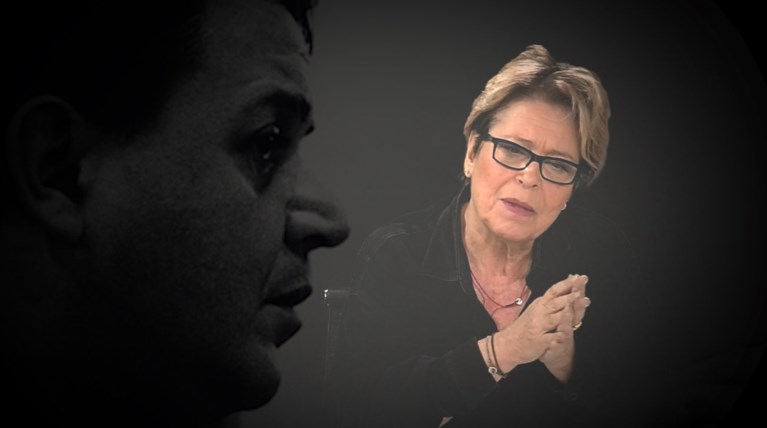 Δήμητρα Γαλάνη: Ο Χατζιδάκις είναι κάπου εδώ κρυμμένος