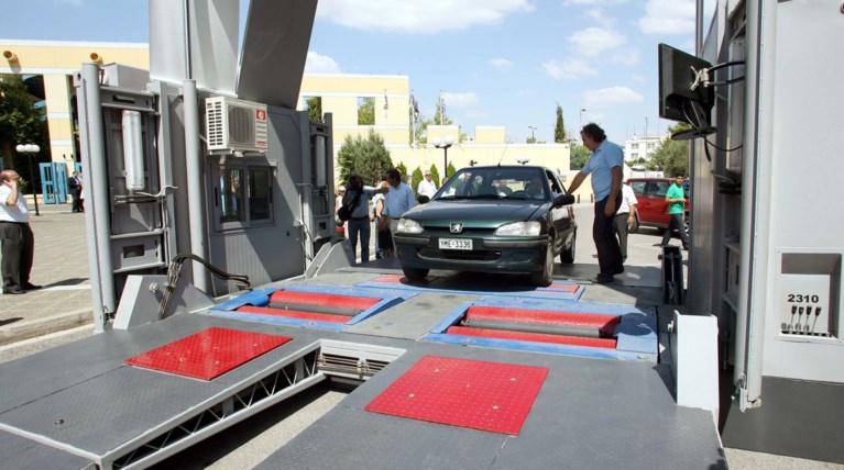 Χιλιάδες ΙΧ κυκλοφορούν στους δρόμους χωρίς ΚΤΕΟ και ασφάλεια