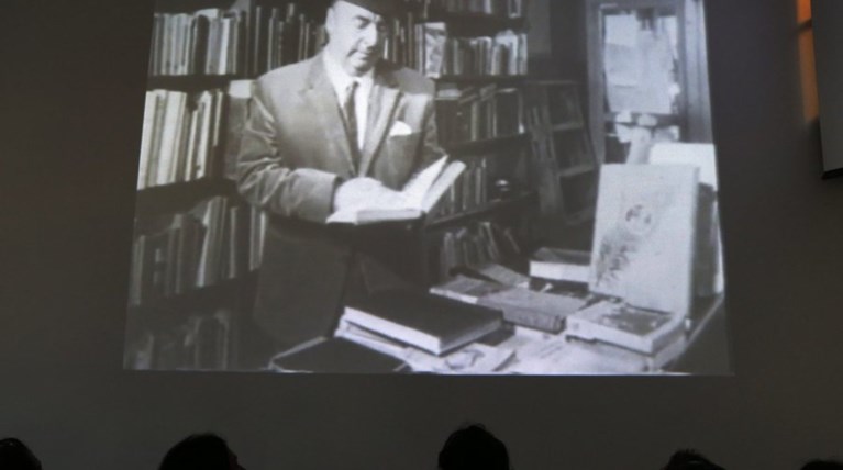 20 αδημοσίευτα ποιήματα του Πάμπλο Νερούδα βρέθηκαν μέσα σε κούτες