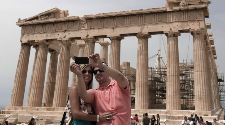Η Αθήνα βουλιάζει από τουρίστες - Μέρες Ολυμπιακών Αγώνων 2004 ζει η Ελλάδα