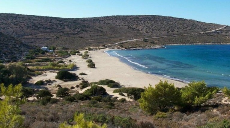 Το ΤΑΙΠΕΔ βγάζει στο «σφυρί» παραλιακές εκτάσεις