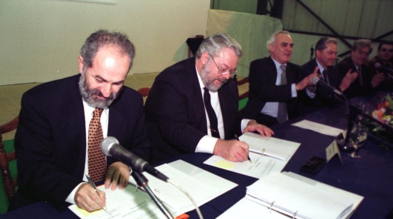 Μίζες: Απολογία που καίει τον "ταμία" του Ακη