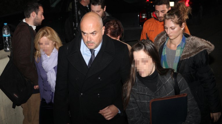 Αυτόφωρο για τη  γυναίκα και τον αδελφό του Γιακουμάτου