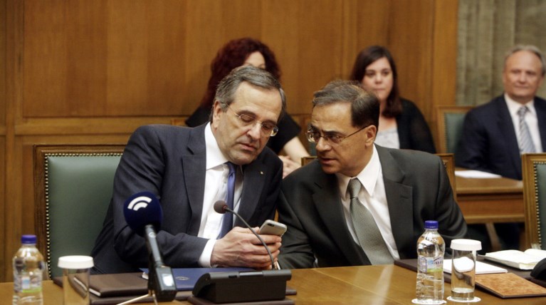 «Στριμώχνουν» τα προαπαιτούμενα σε ένα νομοσχέδιο